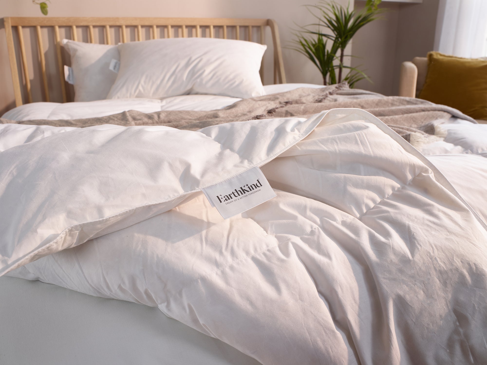 EarthKind™ sustainable Feather and Down Duvet
